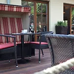 Aparthotel Wy & 4*