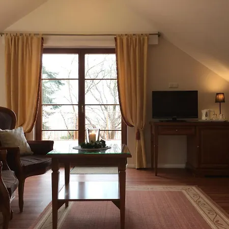 Wy & Apartmanhotel Pobierowo