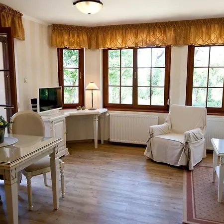 アパートホテル Wy & ポビエロボ