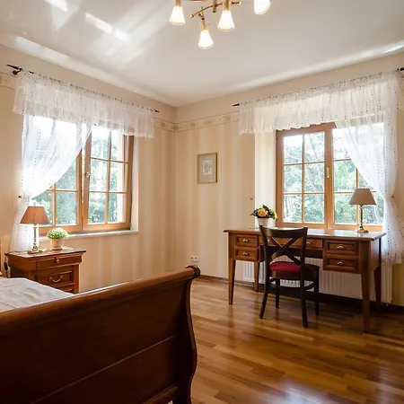 Wy & 4* ポビエロボ