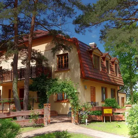 Wy & Lägenhetshotell 4*