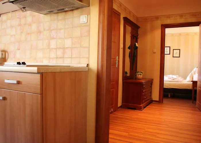 公寓式酒店 怀宜spa公寓式酒店 4*